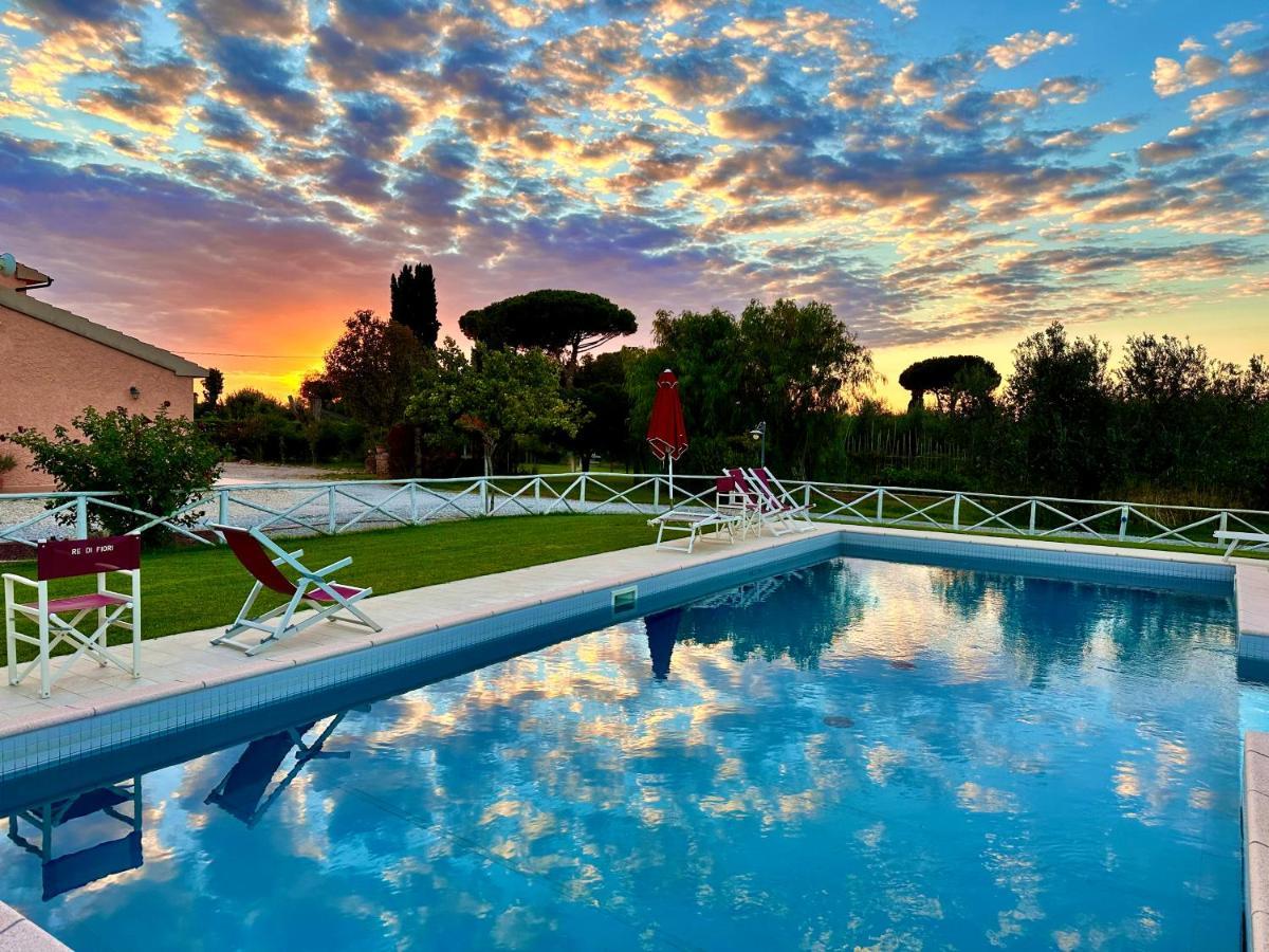Agriturismo Re Di Fiori Доноратико Экстерьер фото