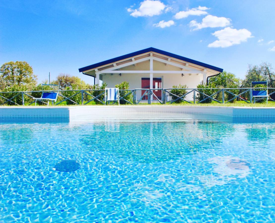 Agriturismo Re Di Fiori Доноратико Экстерьер фото